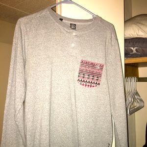 Men’s long sleeve
